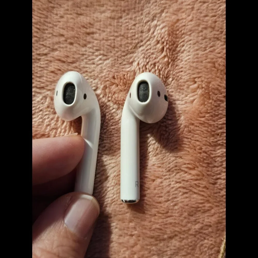 Apple iPad Mini 5 5th Gen 256GB Cellular & AirPods 2nd Gen Complete + Extras Lot